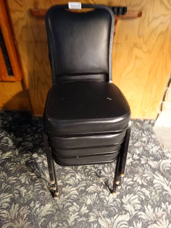 lot 591 image: 4 padded stack chairs