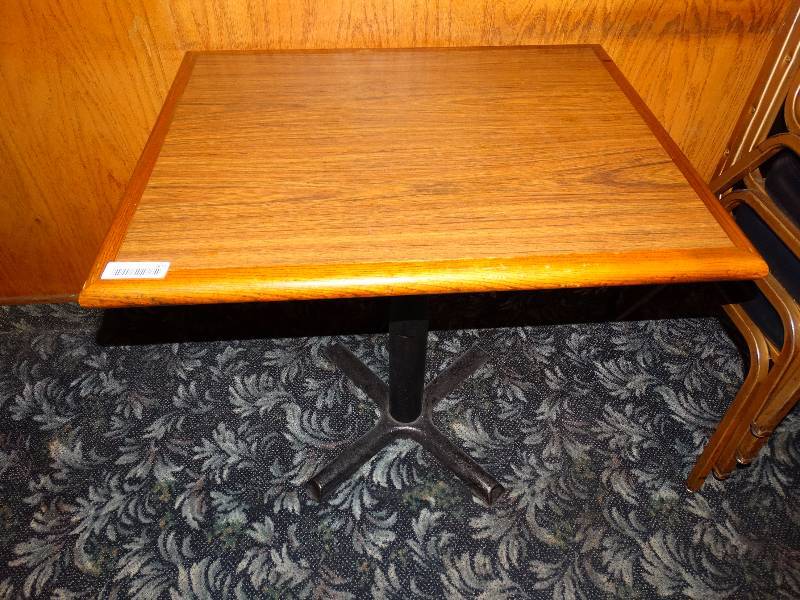 lot 603 image: Pedestal base dining table w solid wood top