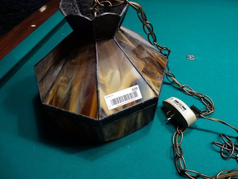 lot 609 image: Stained glass hanging lamp