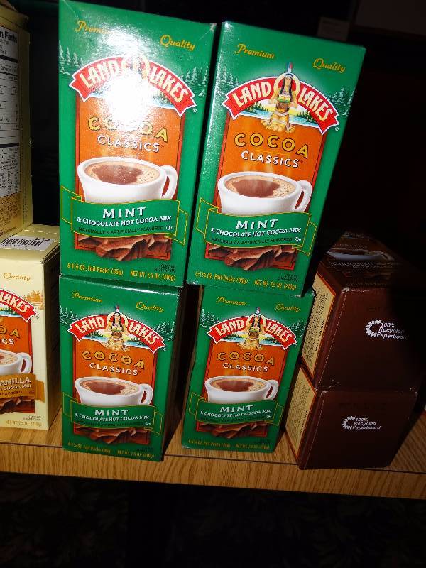 lot 613 image: 3 12 Boxes of land lakes cocoa classics Mint.