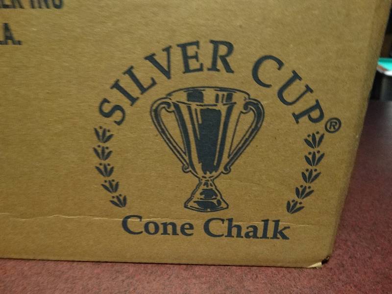 lot 632 image: Box of 5 Silver cup cone chalk.