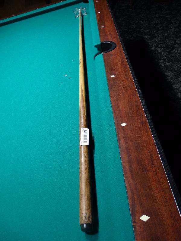 lot 652 image: Pool stick bridge Q shaft & head.