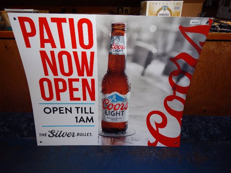 lot 685 image: Large Coors patio Open sign
