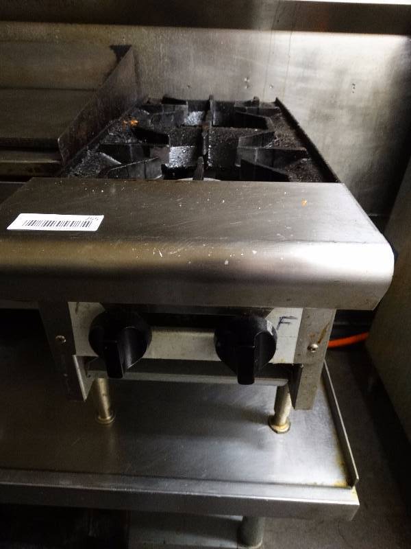 lot 755 image: American Range 2 burner gas range.