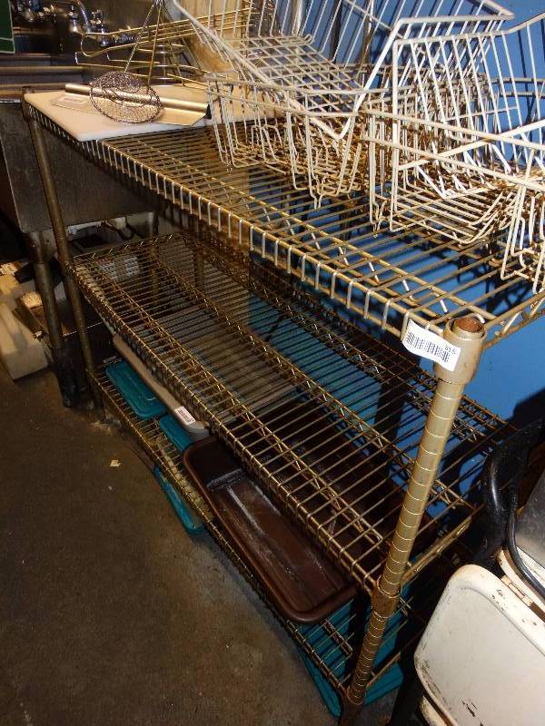 lot 816 image: Rack w3 shelves wNO CONTENTS.