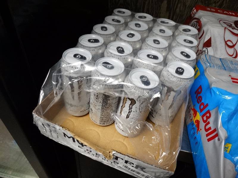 lot 911 image: 19 cans of white Monster