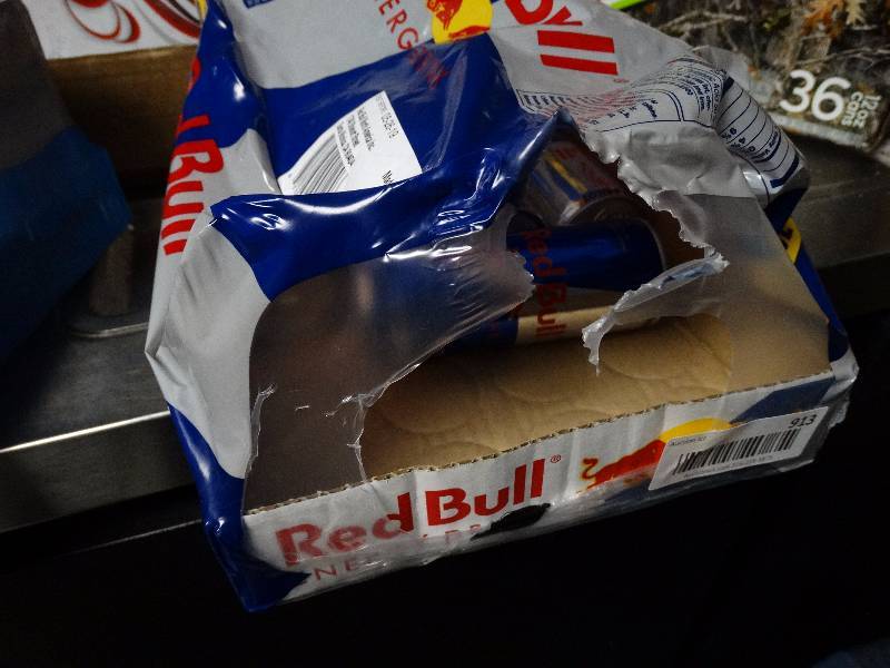 lot 913 image: 7 cans of Red Bull