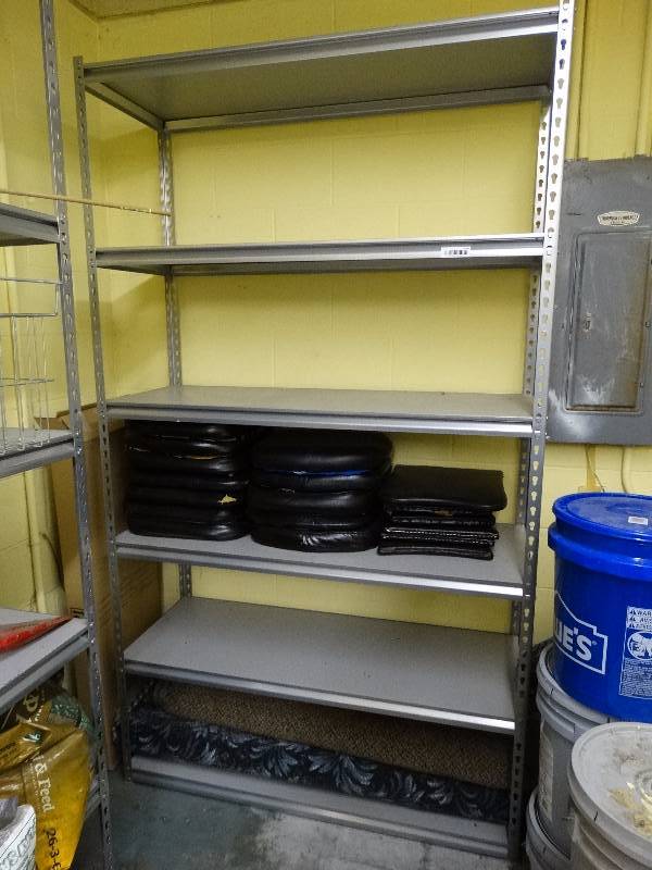 lot 960 image: Heavy duty shelf w contents