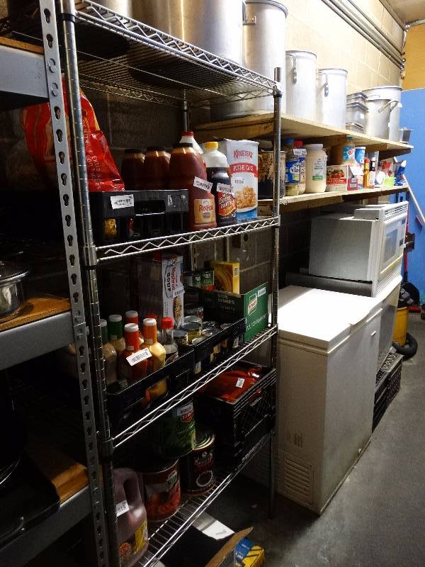 lot 801 image: Metro style Shelf w4 shelves NO CONTENTS.