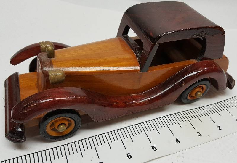 lot 6065 image: All wood and made for display and not a toy