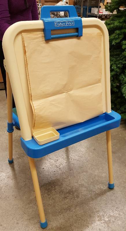 lot 5991 image: Hang paper on one side and chalk board on the other.  One kid drawing on paper and the other busy on the other side