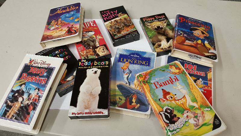 lot 5962 image: Assortment of Disney and other childrens VHS tapes.