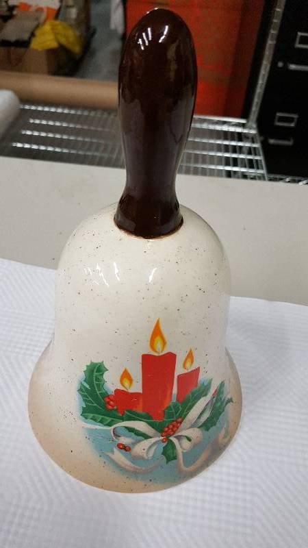 lot 5967 image: Great looking China 1990 commemorative Christmas decorative bell