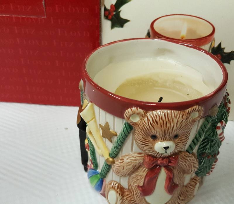 lot 5935 image: Fitz and Floyd Toyland Santa used filled candle cup