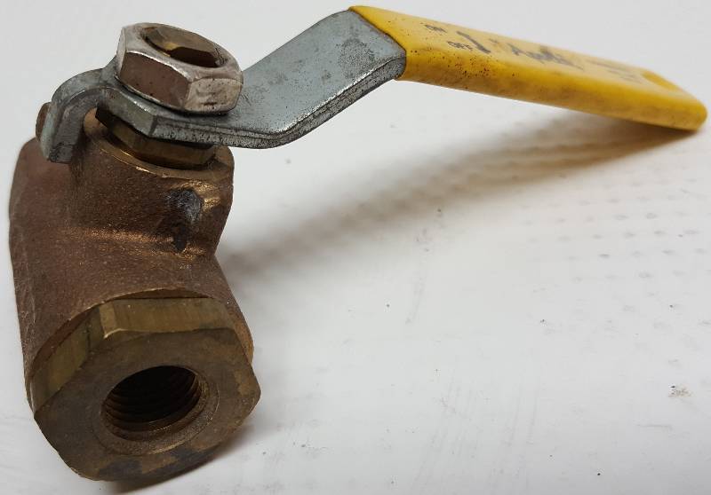 lot 6318 image: Its new and was carried in the plumbers truck for a while.  90 degree lever actuated brass stainless steel ball shut off valve