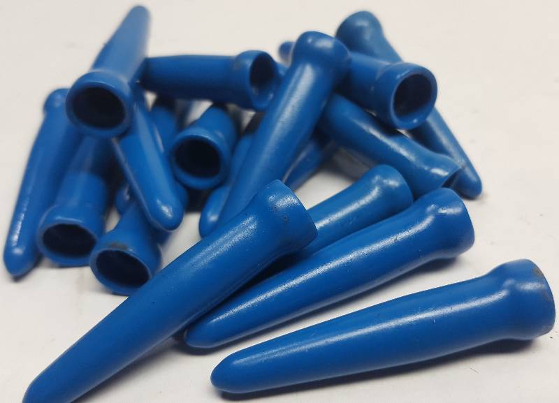 lot 6423BLUE image: 20 pack of automotive or hot rod vacuum caps or fitting plugs 1-58 long.