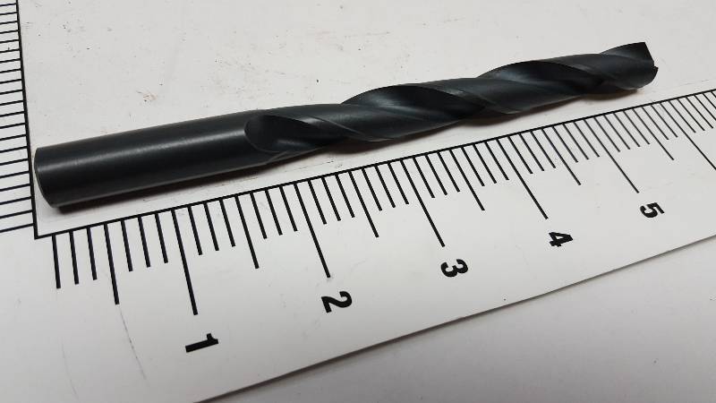 lot 6768 image: Brand new HSS Black Oxide 1532 drill bit just slightly smaller than 12