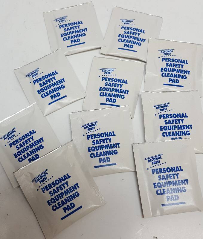 lot 7590 image: 10 packs of Alcohol FREE personal safety equipment cleaning pads containing Benzalkanium Chloride
