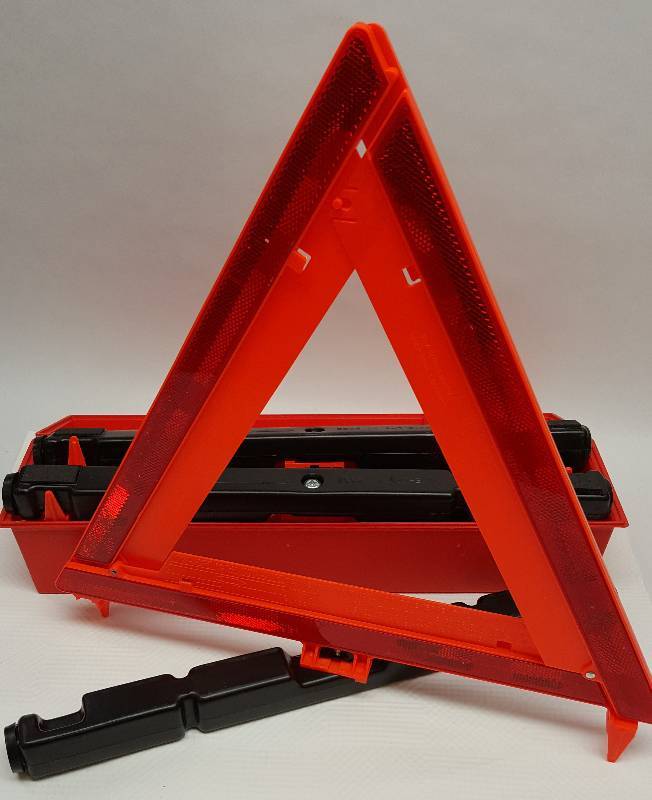 lot 6008 image: New Grote 71422 Triangle Warning Kit (Three Triangles) in HD plastic storage box