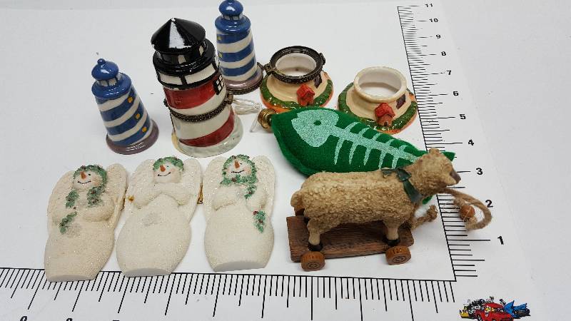 lot 5777 image: Miscellaneous Christmas table top decorations a couple scratched or nicked