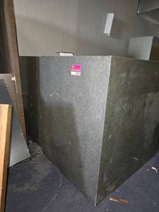 lot 41003 image: 2 - 30in Stage Cubes