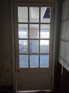 lot 41018 image: 12 Pane Wooden Interior Door