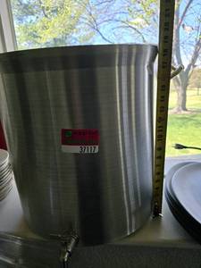 lot 37117 image: XL Stainless Drink Dispenser