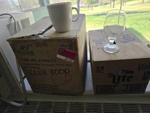 lot 37132 image: Lot Of 12 Water Goblets and 28 ITI Mugs
