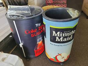 lot 37166 image: (2) Beverage Cooler