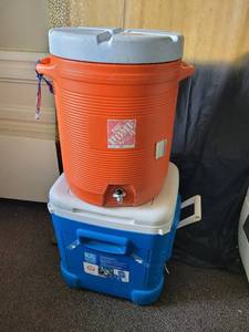 lot 37168 image: (2) Coolers
