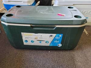 lot 37171 image: Coleman Cooler