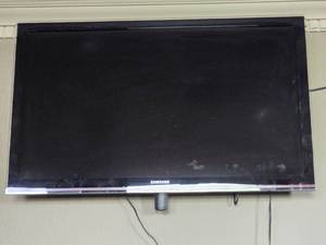lot 37294 image: 48in Samsung TV W Wall Mount