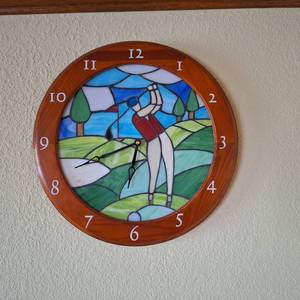 lot 37356 image: Stain Glass Golf clock
