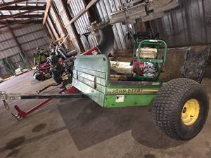 lot 1906 image: John Deere Utility Trailer
