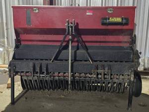 lot 27001 image: Redexim Carter House Overseeder 1575