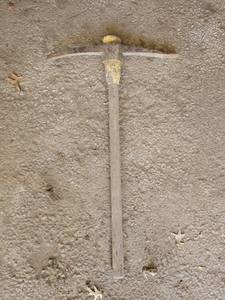 lot 27048 image: Pick Axe