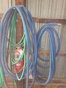 lot 27053 image: (2) Blue 0919- And (1) Household Hose