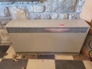 lot 37414 image: Eletric Heating Unit - Please Bring Tools to Remove from Wall&nbsp