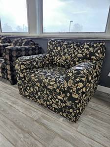 lot 37430 image: Floral Print Sofa Chair
