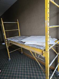lot 37450 image: Mobile Scaffolding