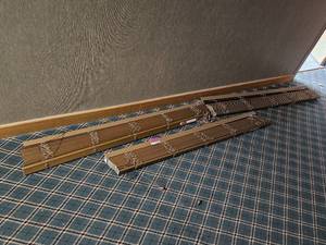 lot 37457 image: Assorted Lot With Wooden Blinds And Bench