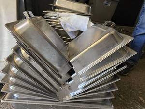 lot 50562 image: Lot Of 8 Hinged Chafing Dish Lids
