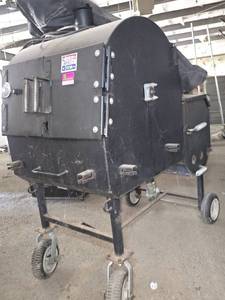 lot 28009 image: Pit-Boss with Rotisserie ($3495)