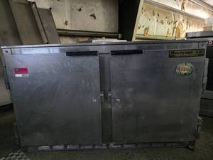 lot 28022 image: Beverage-air Model UCR48 Underbar Cooler