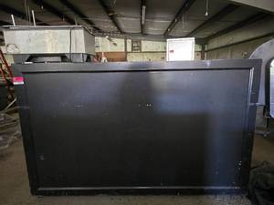 lot 28031 image: 6ft Hostess Stand