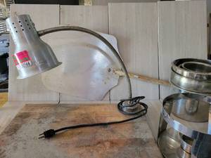 lot 50566 image: Lot Of Assorted Items, Including Heat Lamp Cutting Board, Pizza Peel And More