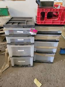 lot 50577 image: Lot Of Assorted Items