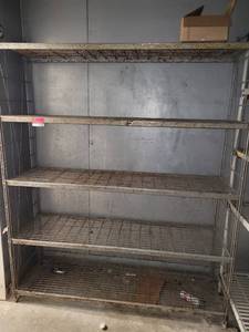 lot 31588 image: Metal 5 Tier Shelf