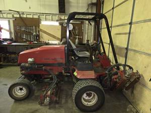 lot 33002 image: Reel Master 5500-D Golf Course Mower
