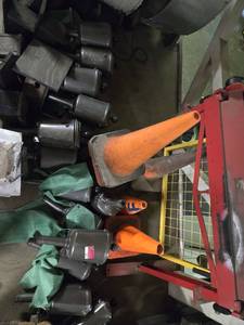 lot 33017 image: (15) Lesco Ball Washers